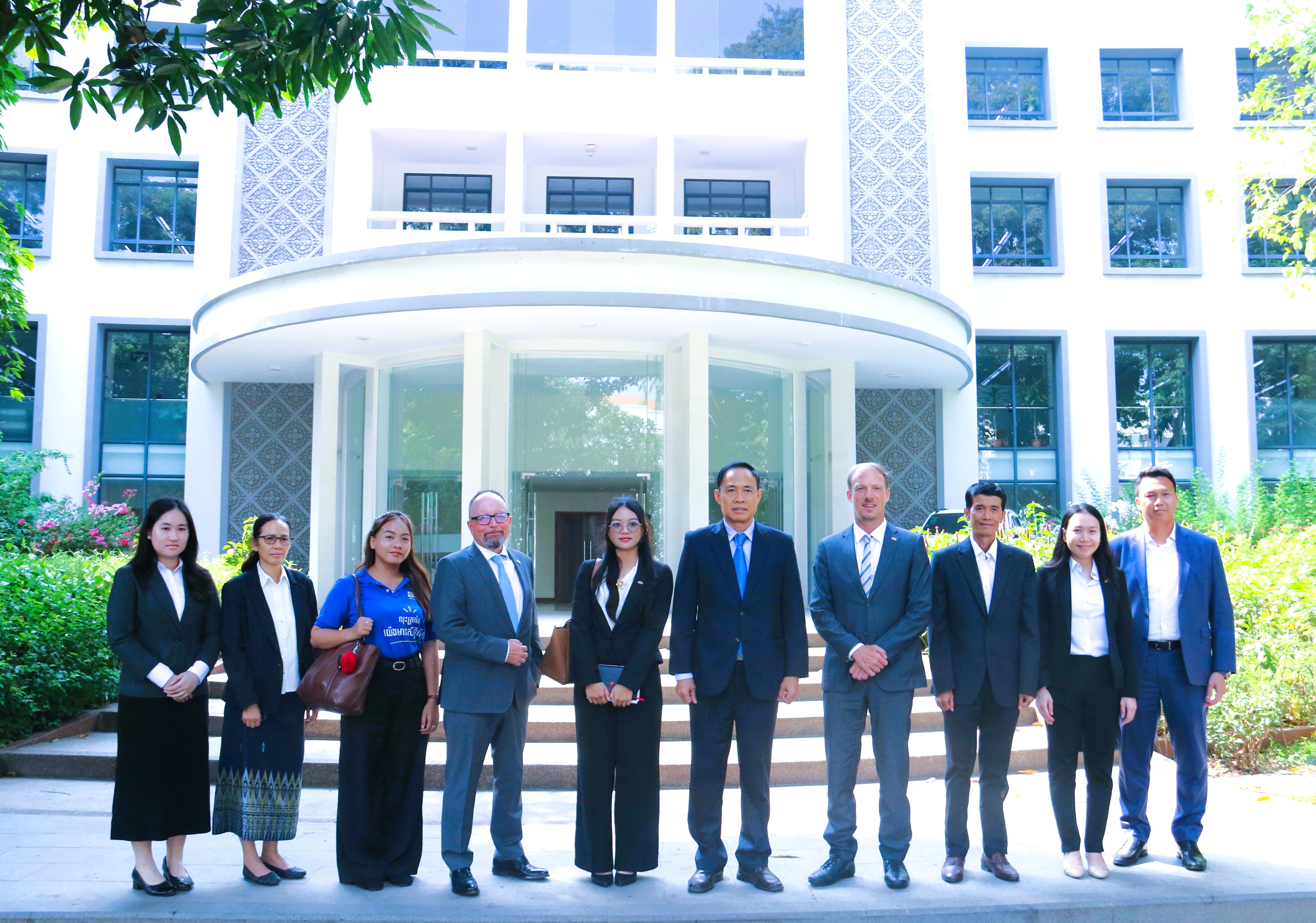 H.E. Im Sour eceived a courtesy meeting with H.E. Stefan Messerer, Ambassador of the Federal Republic of Germany and representatives from Plan International Cambodia